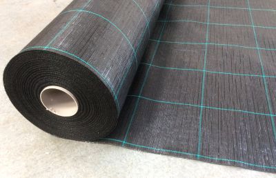 Toile de paillage - Noire - 130gr/m�- Largeur 2m10 / 3m25 / 4m20*
